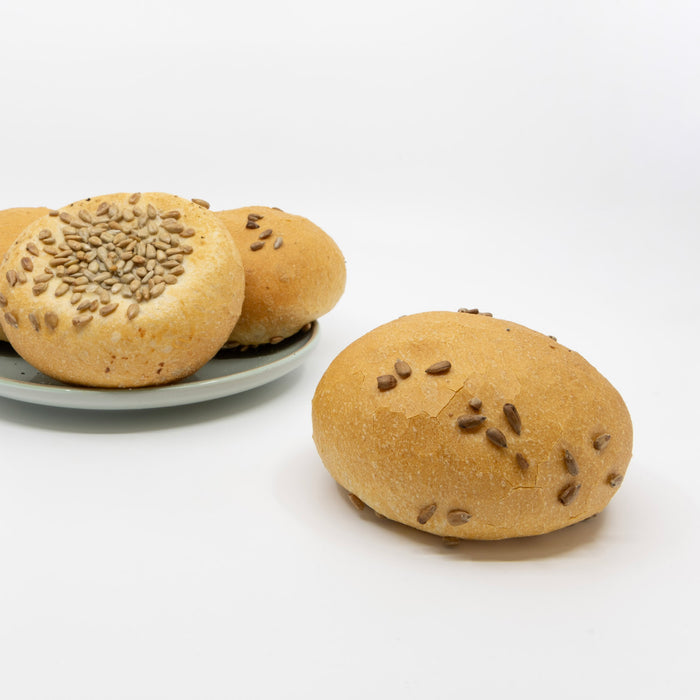 Hard bolletje wit met zonnepitten