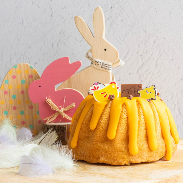 Paas tulband met witte chocolade drip