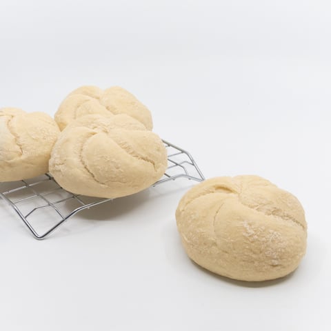 Afbak kaiserbroodje wit